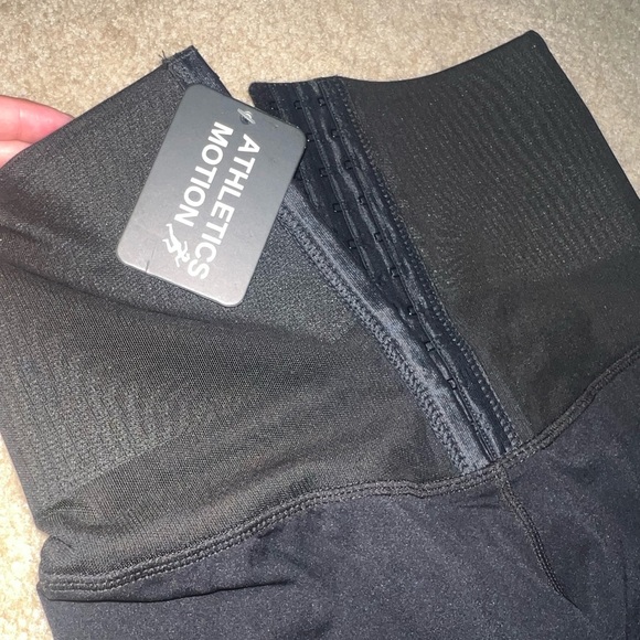 Athletics Motion Tummy Shaping Leggings - Picture 2 of 4